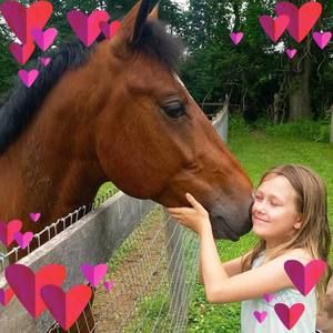 Meet your Posher, Leslie